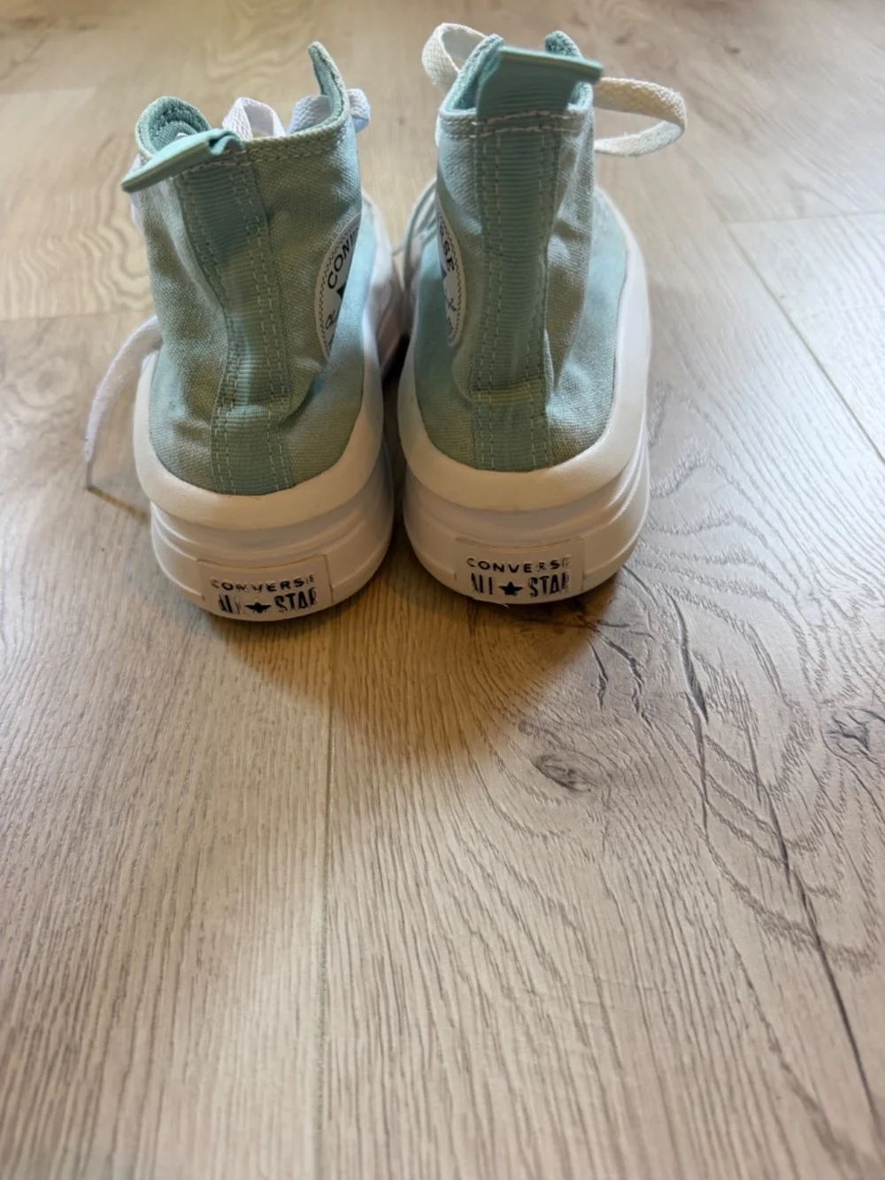 GIRLS' CONVERSE KID CHUCK TAYLOR PLATFORM SNEAKERS Vernal Pool Sz. US 2/ EU 33.5